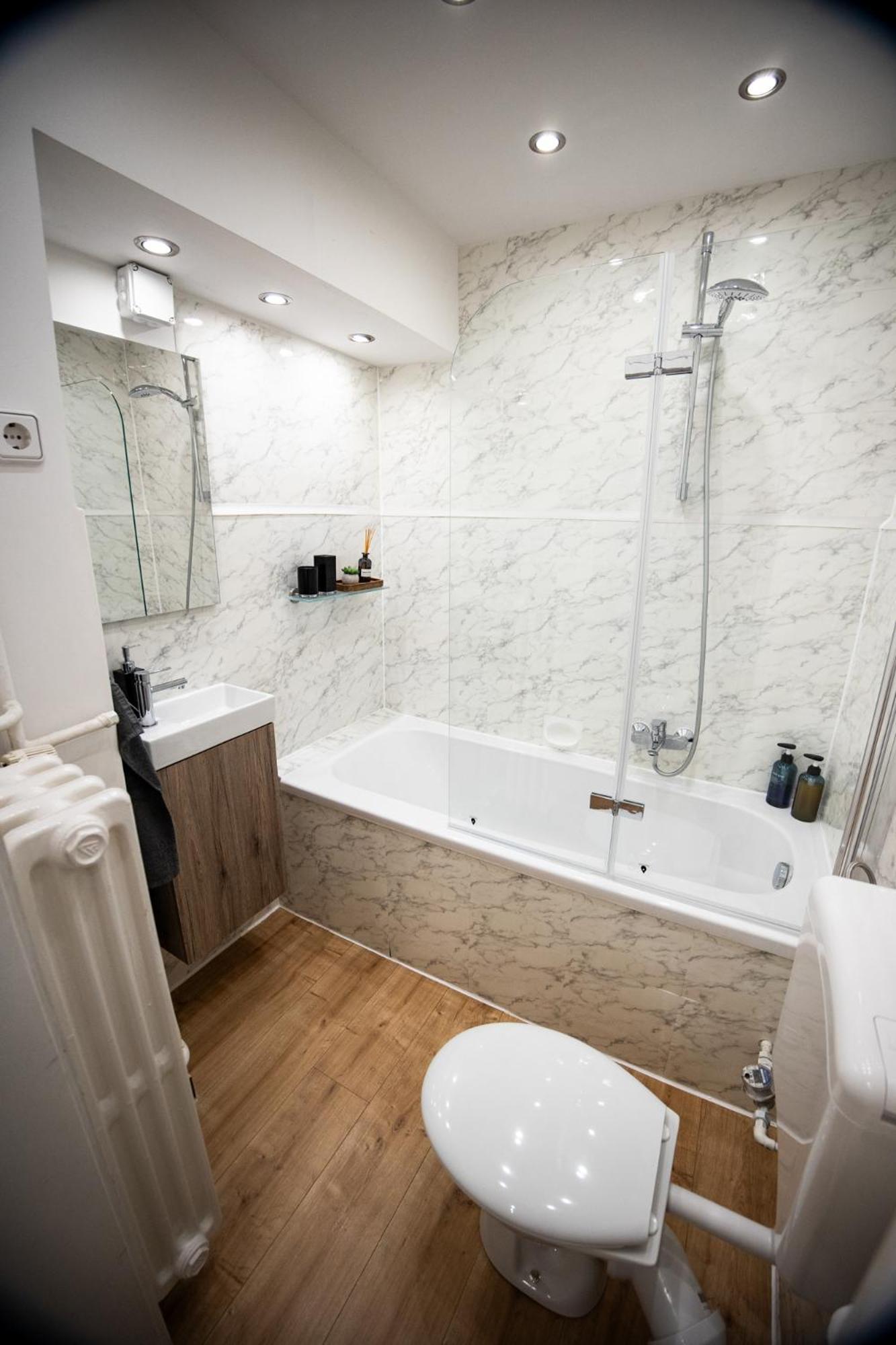 Me Living Bad Pyrmont Innenstadt 10 Meter Balkon Ngoại thất bức ảnh