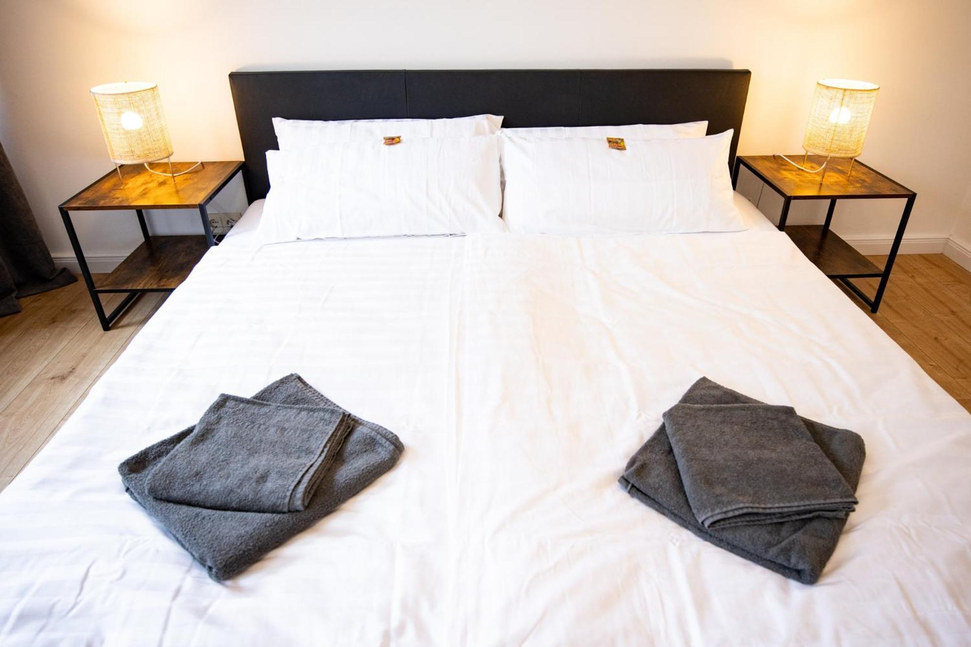 Me Living Bad Pyrmont Innenstadt 10 Meter Balkon Ngoại thất bức ảnh